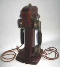 Téléphone ancien - Société Industrielle des téléphones - Mobile dit "Le violon"